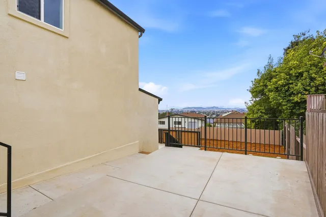 $1,100,000 | 5950 Monterey Avenue, Richmond, CA 94805