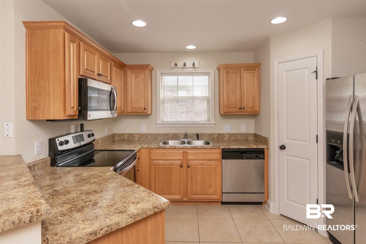 8606 Three Dean Way Mobile, AL 36695 - Photo 13 of 30