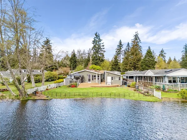 $479,900 | 770 Southeast Crescent Drive, Shelton, WA 98584