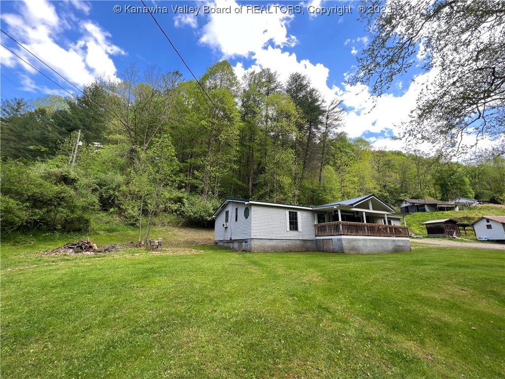 599 Isom Br Road Lake, WV 25121 - Photo 5 of 37 Gallery Image 5