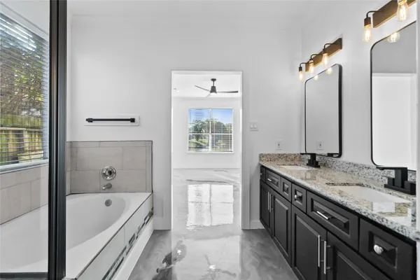 $2,700 | 7619 Omaha Drive, Baytown, TX 77521