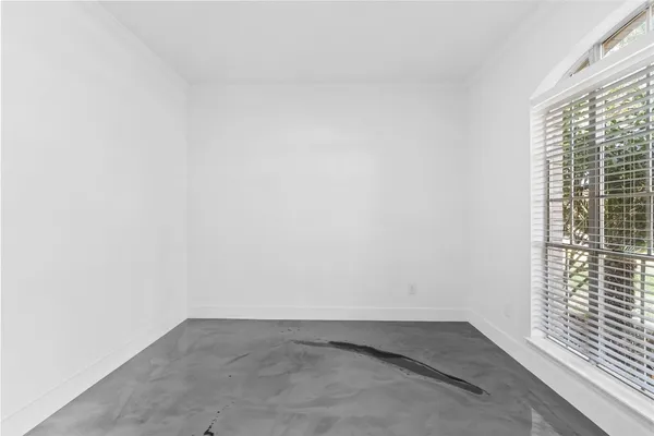 $2,800 | 7619 Omaha Drive, Baytown, TX 77521