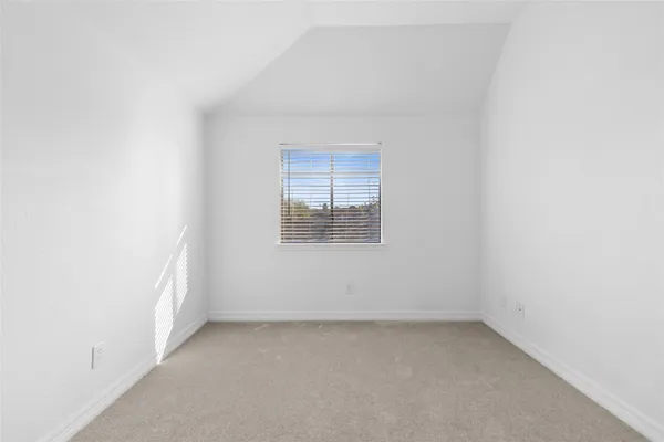 $2,700 | 7619 Omaha Drive, Baytown, TX 77521