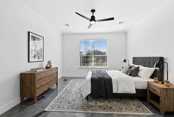 $2,800 | 7619 Omaha Drive, Baytown, TX 77521