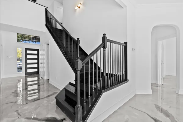 $2,800 | 7619 Omaha Drive, Baytown, TX 77521