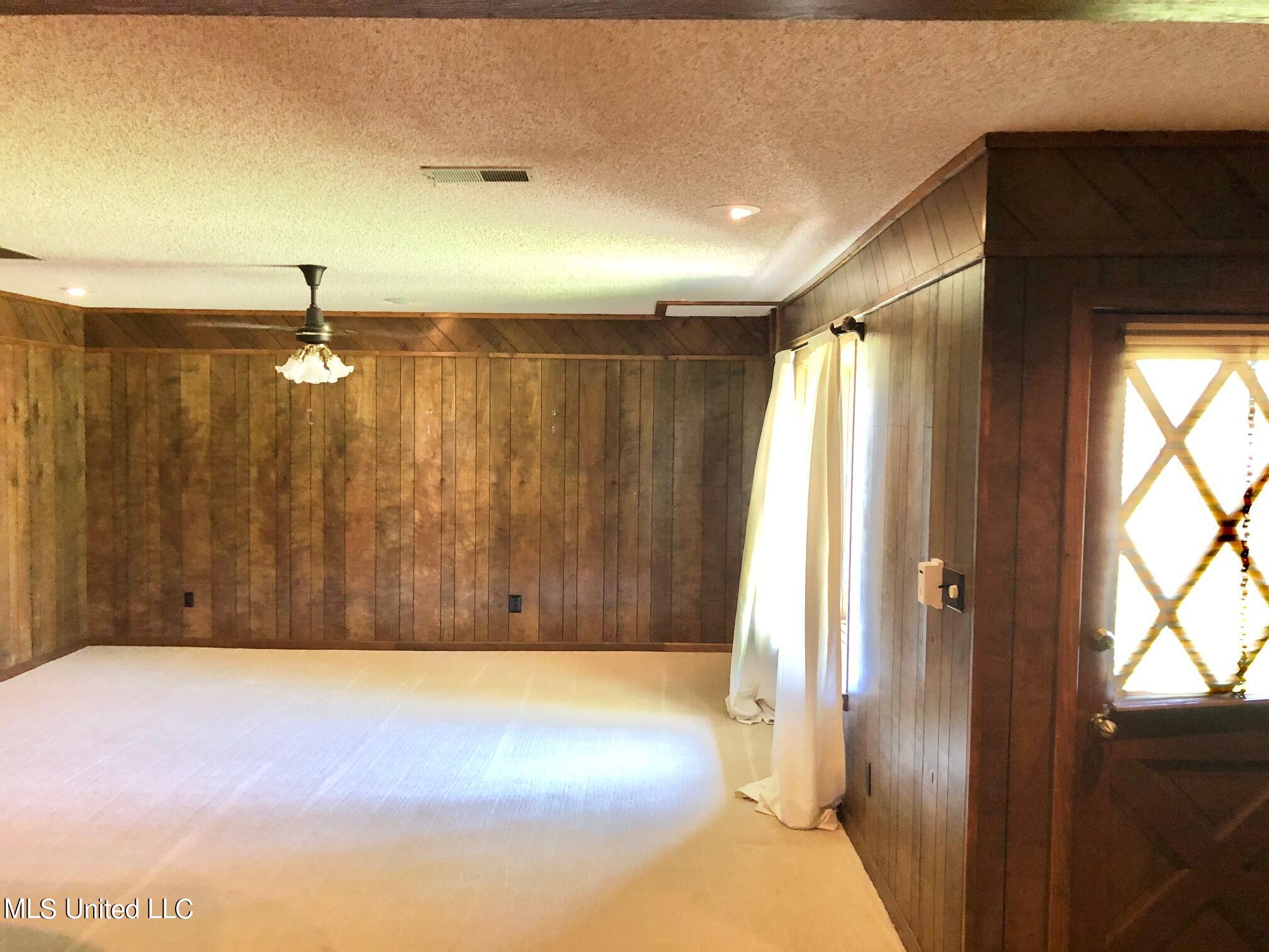 7151 Cedardale Road Olive Branch, MS 38654 - Photo 11 of 21 IMG_0427