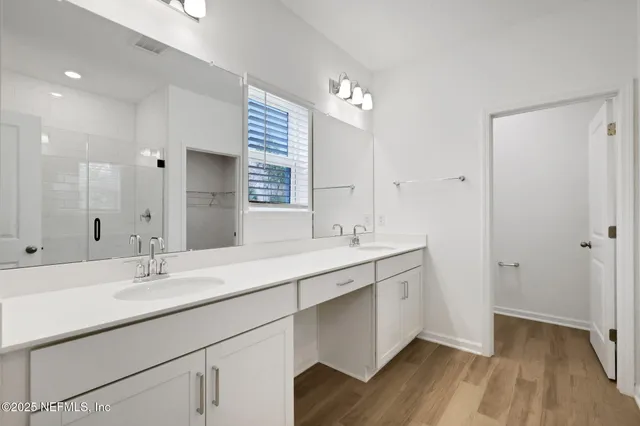 a view of entryway with wooden floor