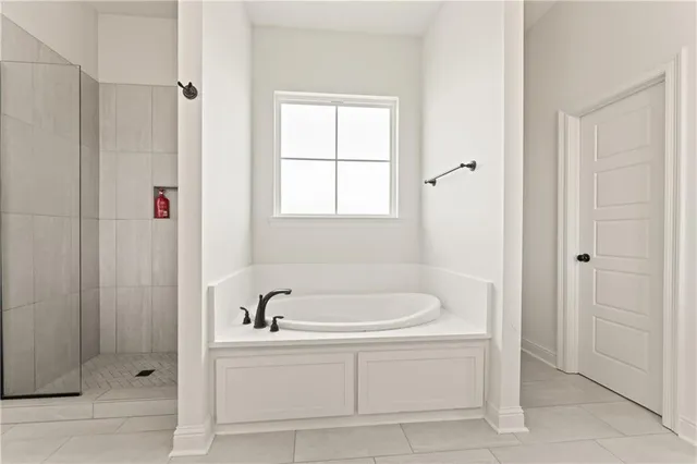 $520,000 | 1680 Continental Drive, Covington, LA 70433