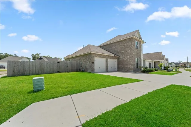 $520,000 | 1680 Continental Drive, Covington, LA 70433