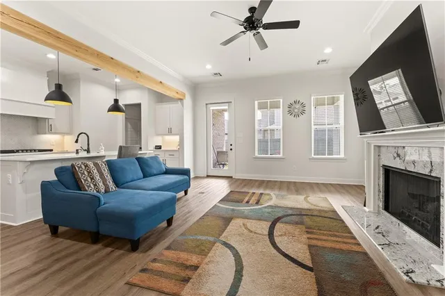 $520,000 | 1680 Continental Drive, Covington, LA 70433