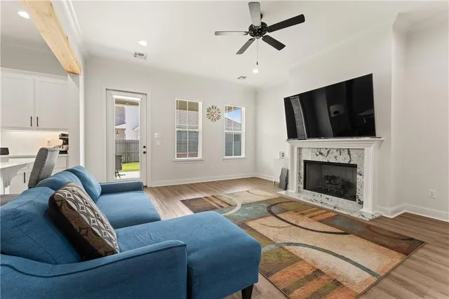 $520,000 | 1680 Continental Drive, Covington, LA 70433