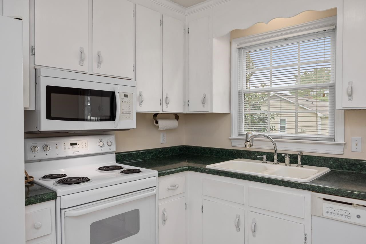 9201 Holly Springs Road Apex, NC 27539 - Photo 15 of 33 Photo 15