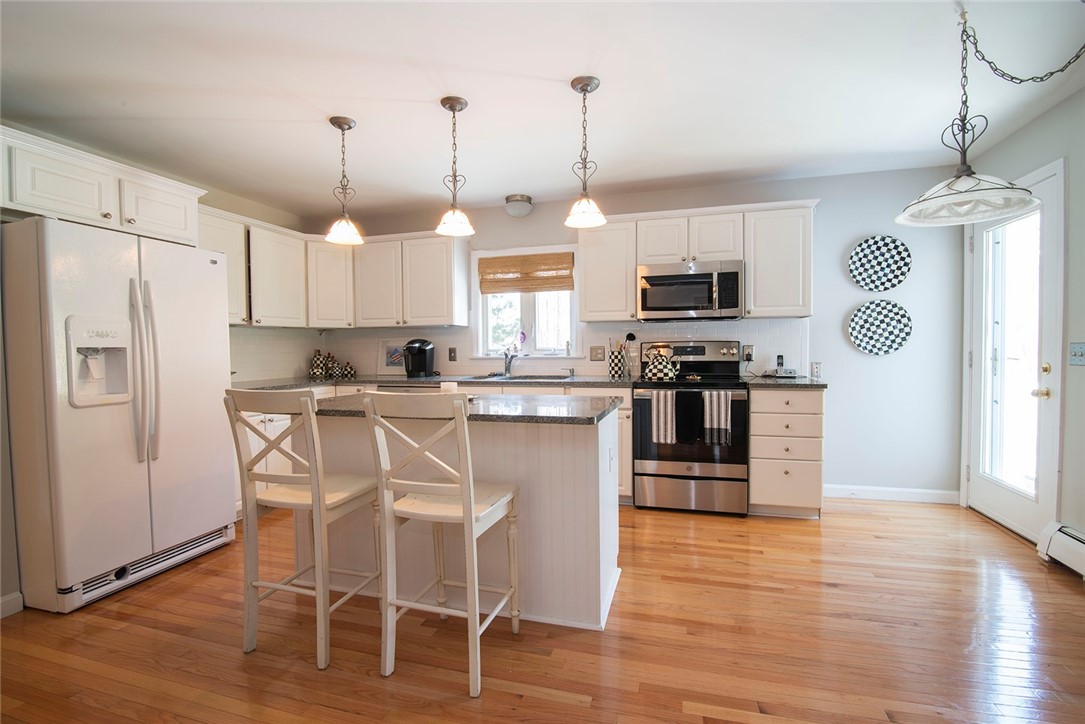 10 Windward Drive Westerly, RI 02891 - Photo 18 of 36