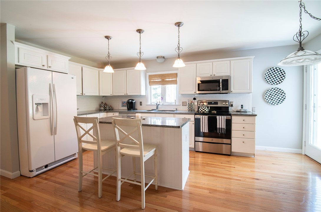 10 Windward Drive Westerly, RI 02891 - Photo 21 of 36