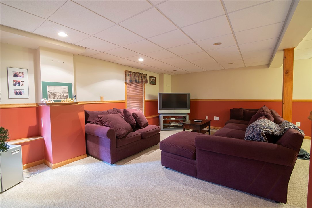 10 Windward Drive Westerly, RI 02891 - Photo 35 of 36