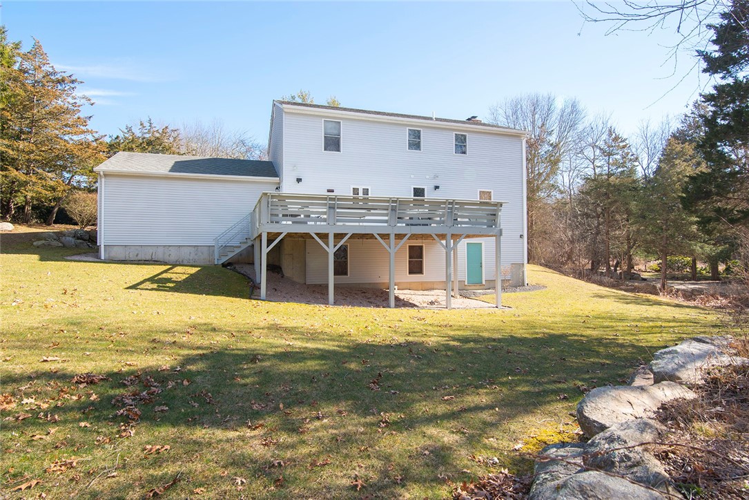 10 Windward Drive Westerly, RI 02891 - Photo 5 of 36