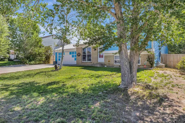 $340,000 | 907 Garfield Drive, Rock Springs, WY 82901