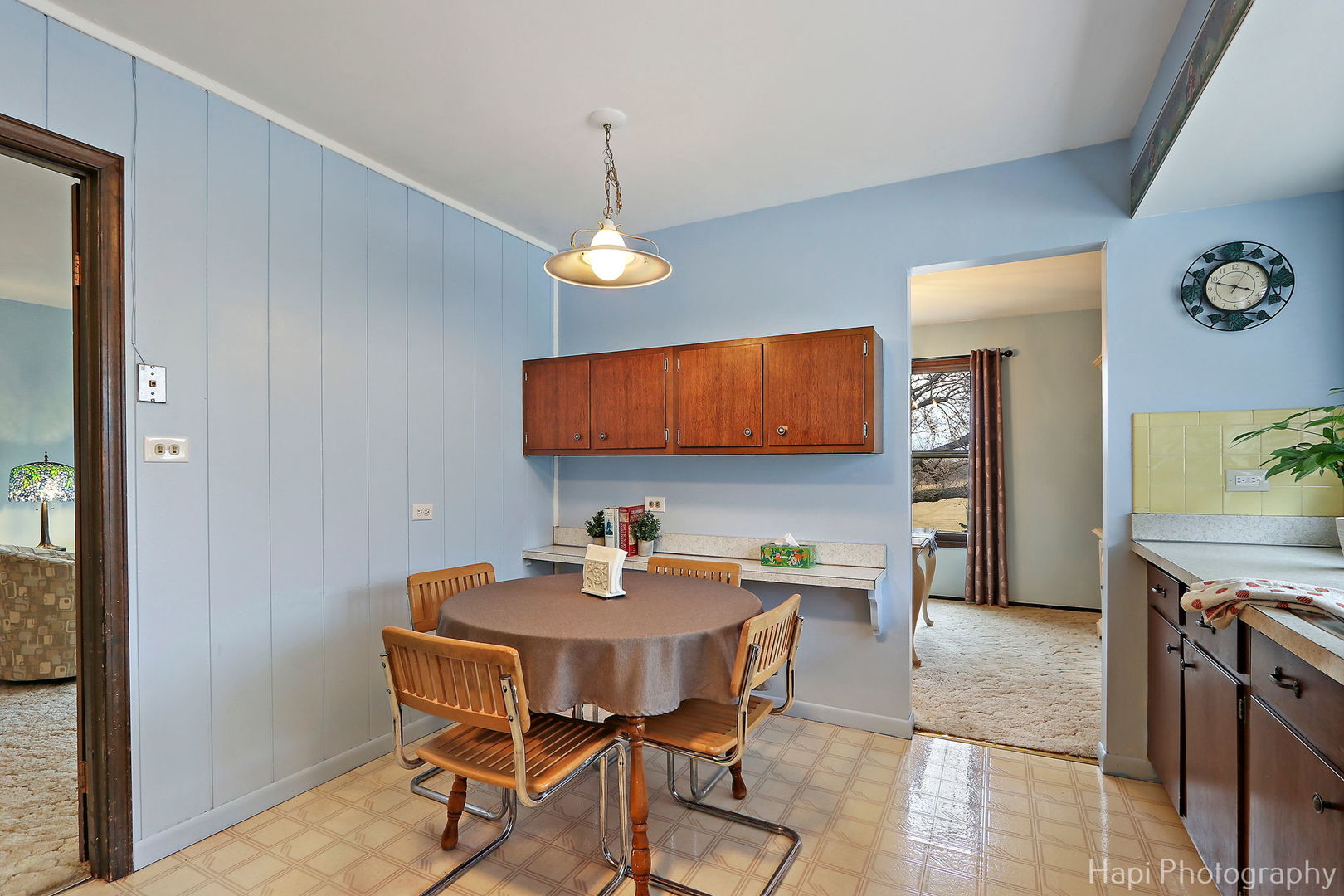 880 Rosedale Lane Hoffman Estates, IL 60169 - Photo 12 of 32 Gallery Image 12