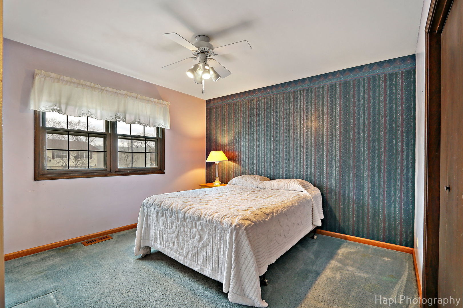 880 Rosedale Lane Hoffman Estates, IL 60169 - Photo 17 of 32 Gallery Image 17