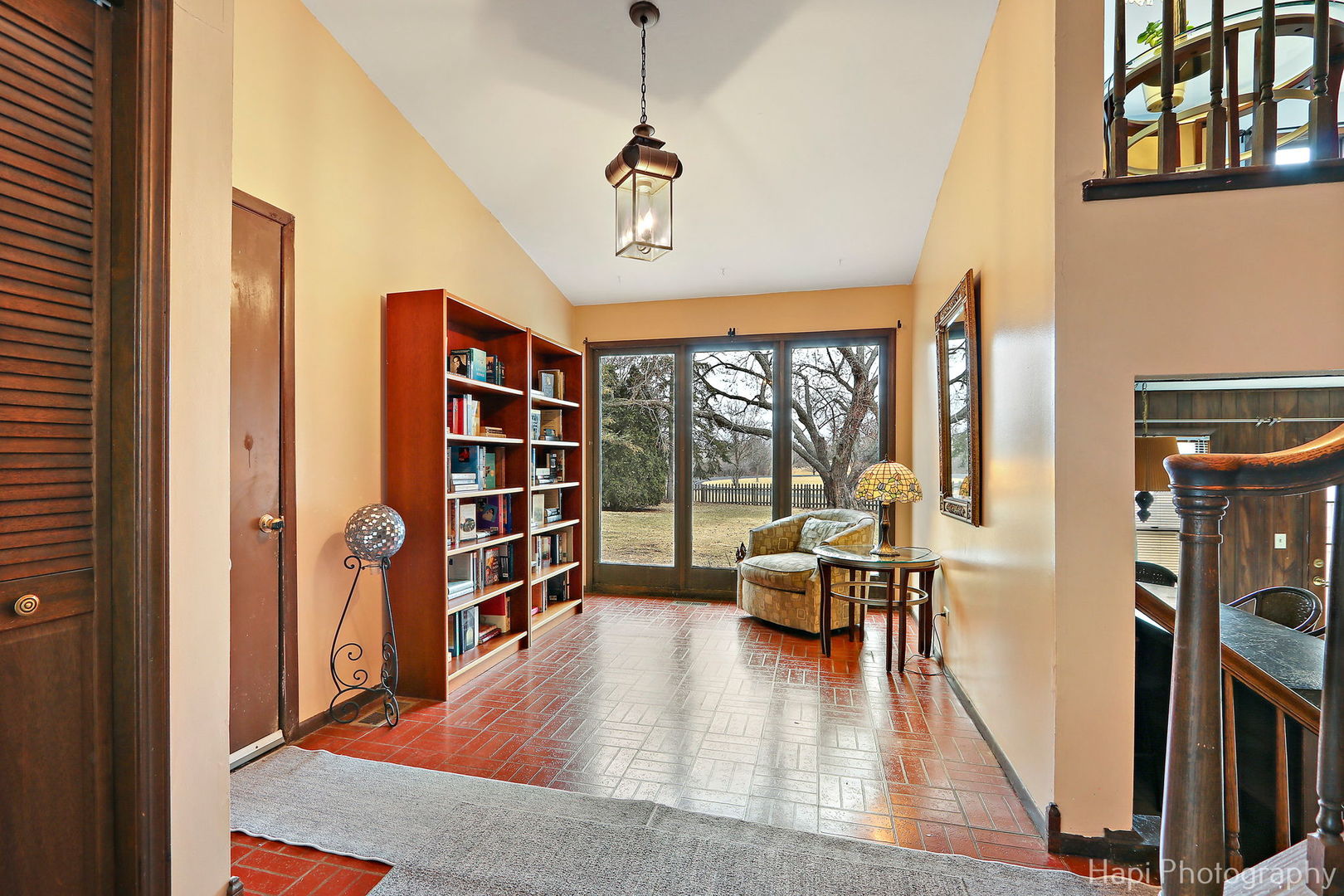 880 Rosedale Lane Hoffman Estates, IL 60169 - Photo 5 of 32 Gallery Image 5