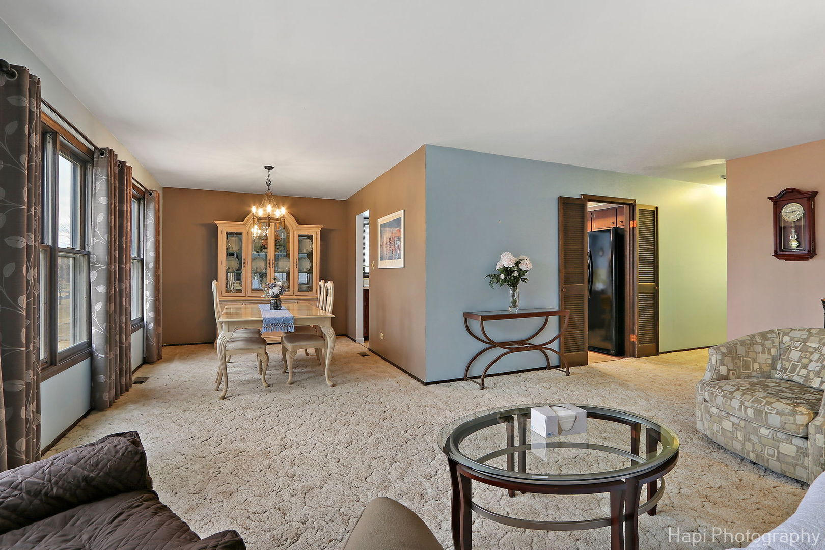 880 Rosedale Lane Hoffman Estates, IL 60169 - Photo 9 of 32 Gallery Image 9