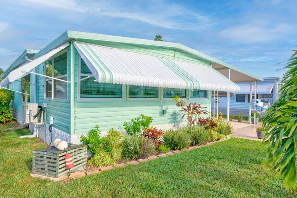 $450,000 | 808 South Silver Circle, Key Largo, FL 33037