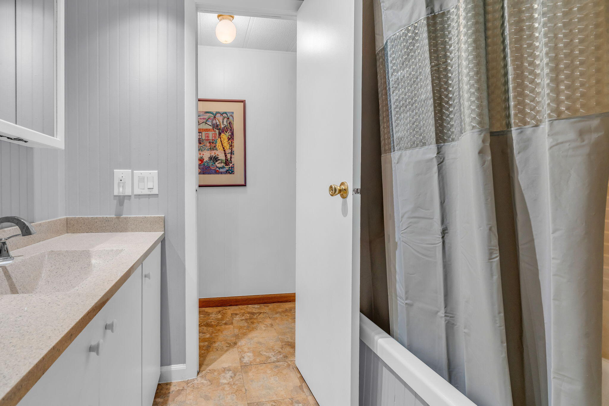 808 South Silver Circle Key Largo, FL 33037 - Photo 20 of 49 a bathroom with a sink and a mirror