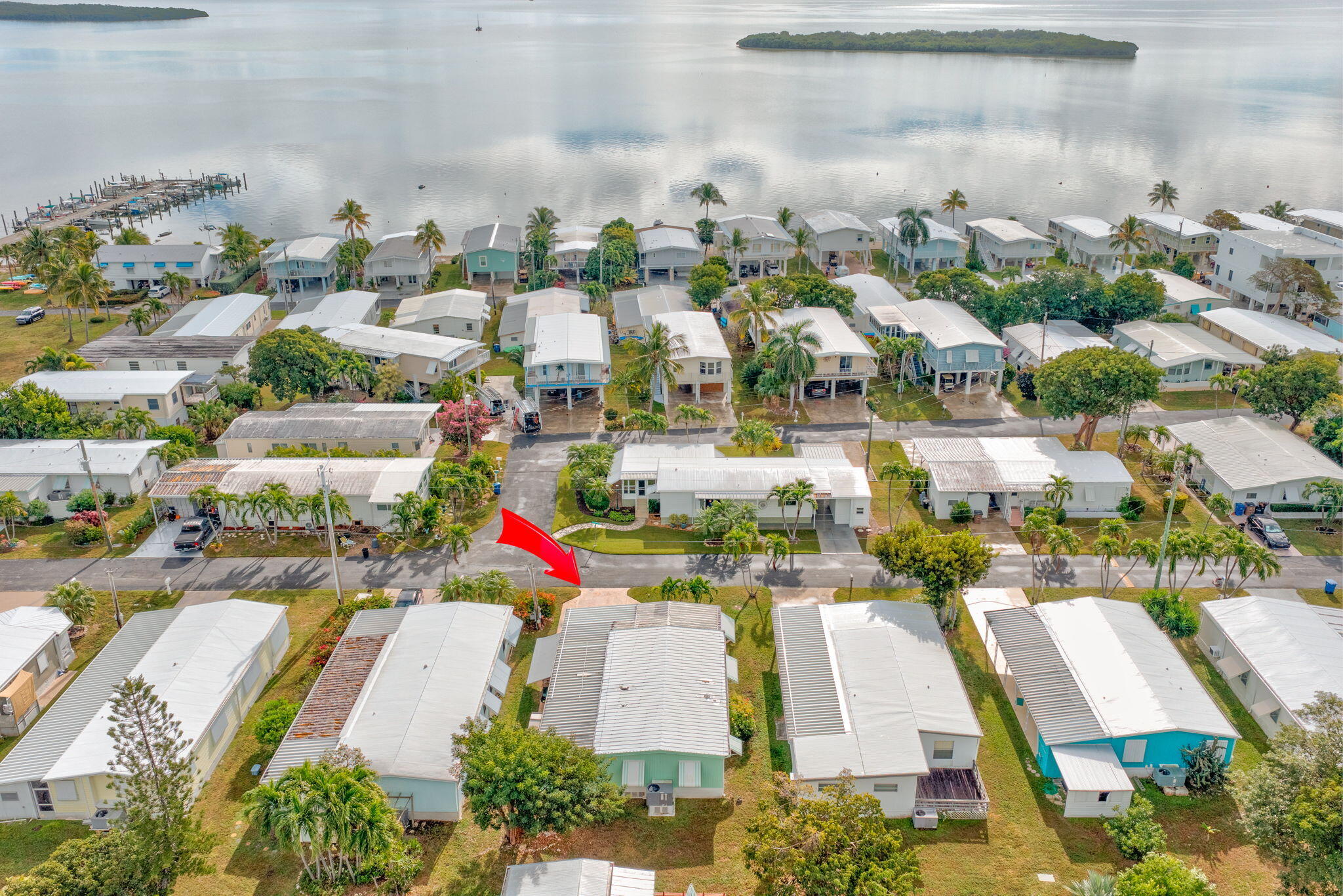808 South Silver Circle Key Largo, FL 33037 - Photo 24 of 49 an aerial view of residential houses with outdoor space