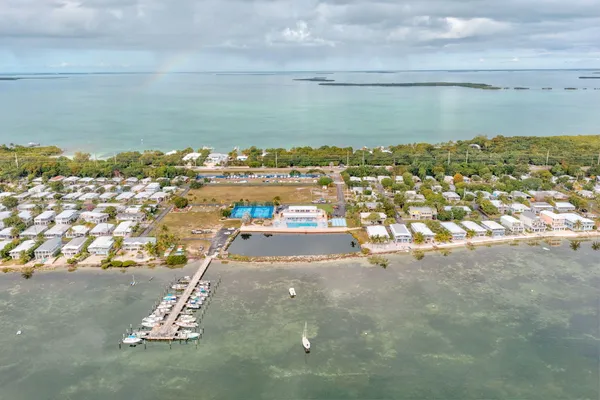 $450,000 | 808 South Silver Circle, Key Largo, FL 33037