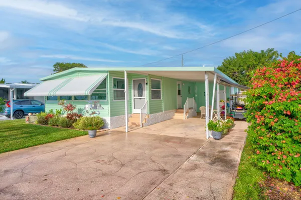 $450,000 | 808 South Silver Circle, Key Largo, FL 33037