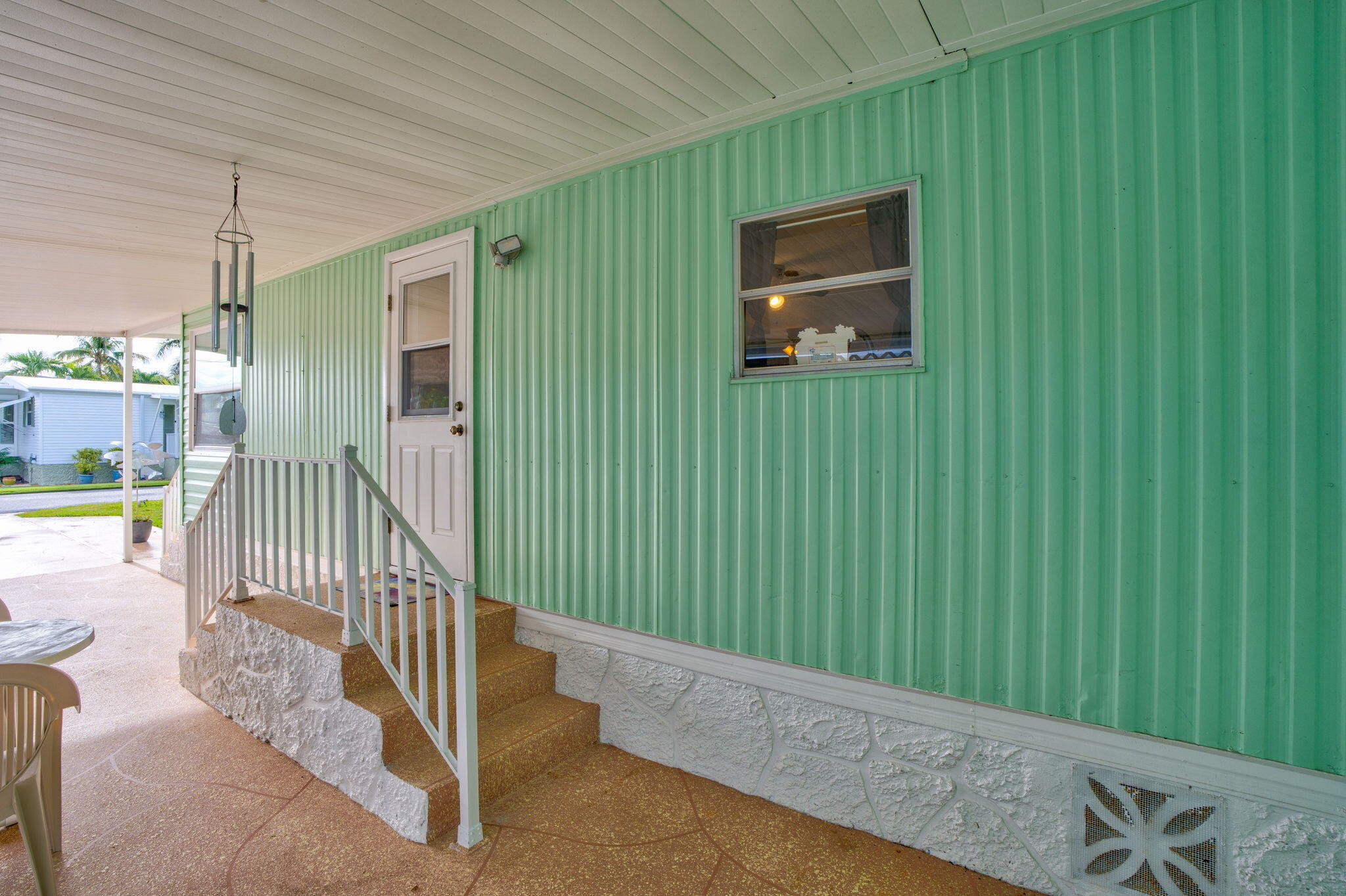 808 South Silver Circle Key Largo, FL 33037 - Photo 42 of 49 a view of a backyard