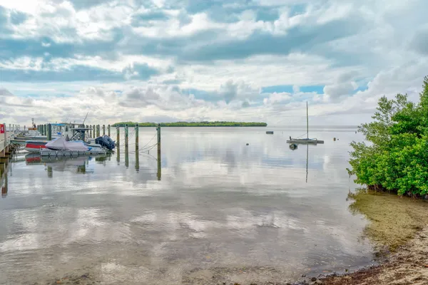 $450,000 | 808 South Silver Circle, Key Largo, FL 33037