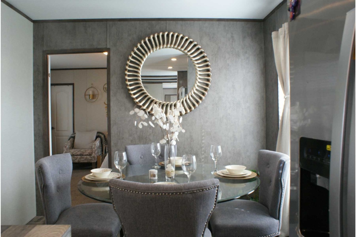 501 Mesquite Road San Marcos, TX 78666 - Photo 6 of 33 View of dining room