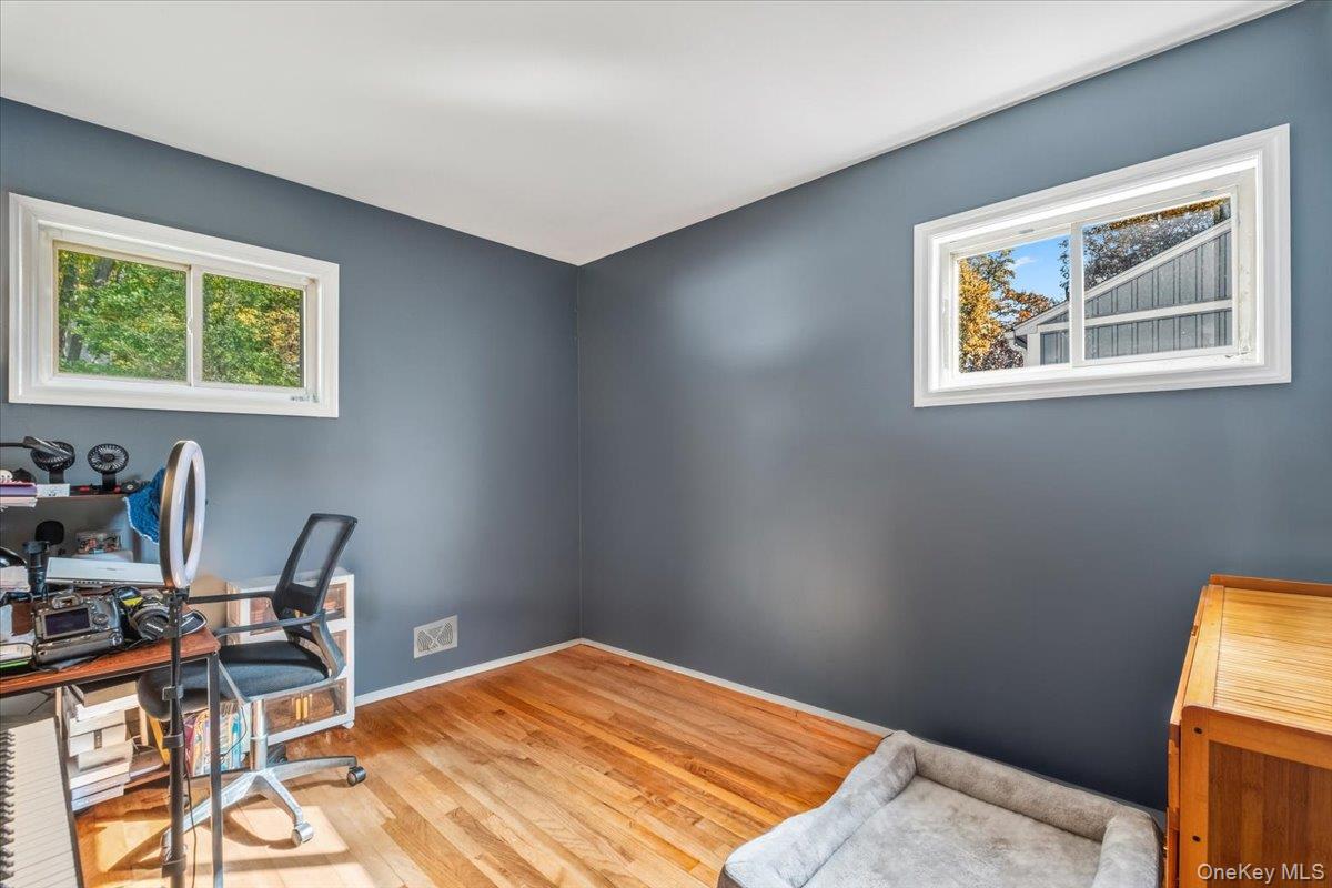 16 Meadow Road Montrose, NY 10548 - Photo 22 of 32 Bedroom #3