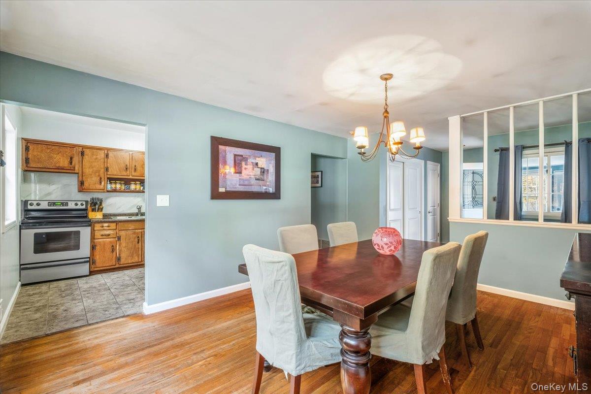 16 Meadow Road Montrose, NY 10548 - Photo 8 of 32