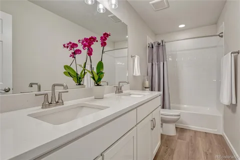 $929,000 | 904 West Witherspoon Drive, Elizabeth, CO 80107