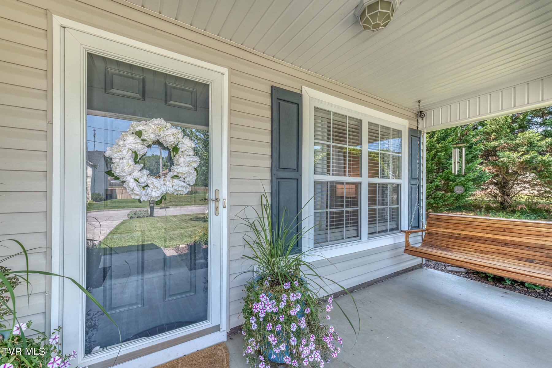 394 Kings Road Piney Flats, TN 37686 - Photo 6 of 51 394 Kings Rd