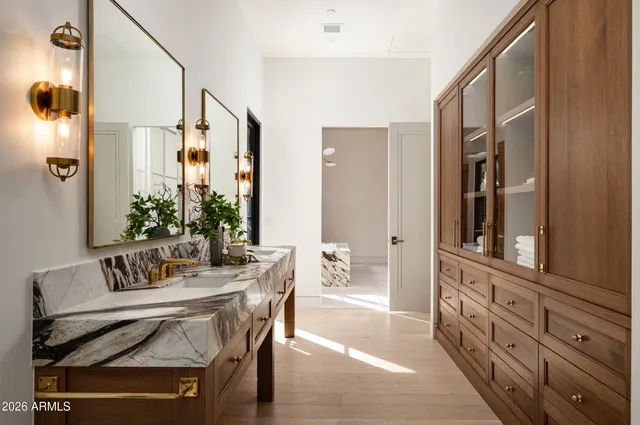 $9,950,000 | 4864 East Lafayette Boulevard, Phoenix, AZ 85018