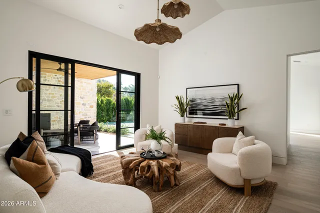 $9,950,000 | 4864 East Lafayette Boulevard, Phoenix, AZ 85018