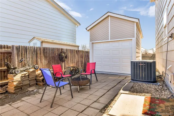 a view of outdoor space