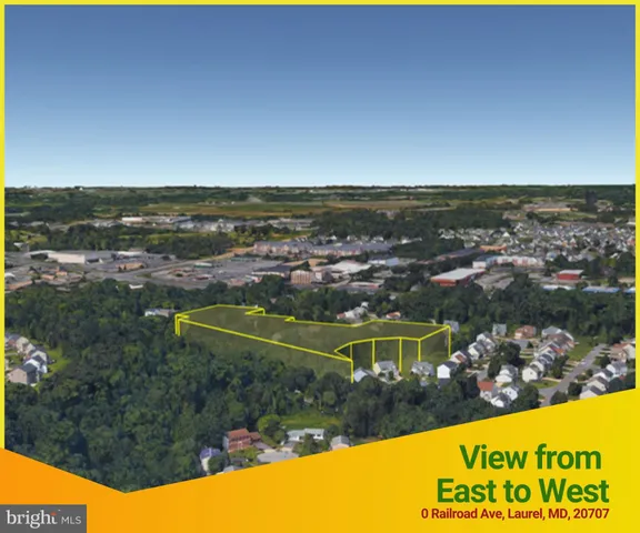 swimming view with lake view