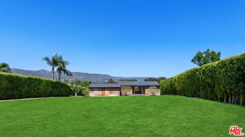 $14,995,000 | 28867 Grayfox Street, Malibu, CA 90265