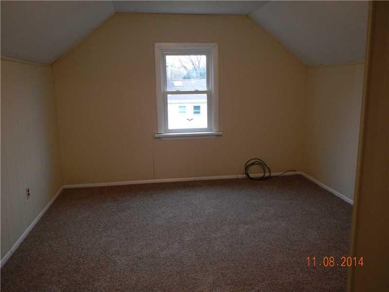 1529 Old Butler Road, Unit 11 New Castle, PA 16101 - Photo 14 of 17 Bedroom.