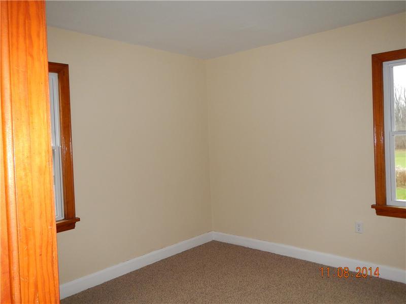 1529 Old Butler Road, Unit 11 New Castle, PA 16101 - Photo 9 of 17 Bedroom.