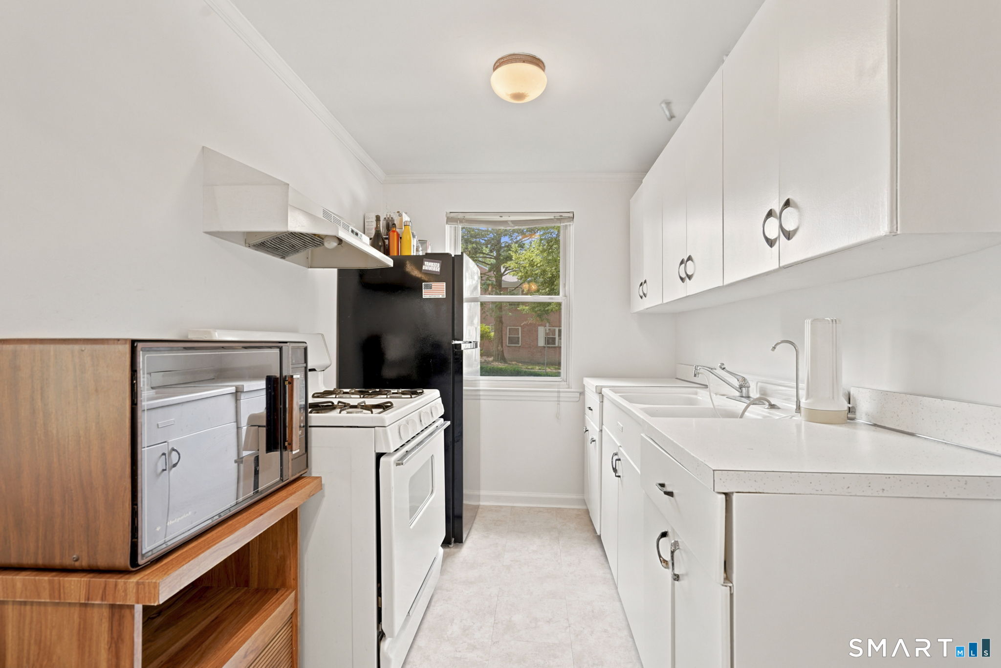 248 Seaton Road, Unit 2 Stamford, CT 06902 - Photo 5 of 19