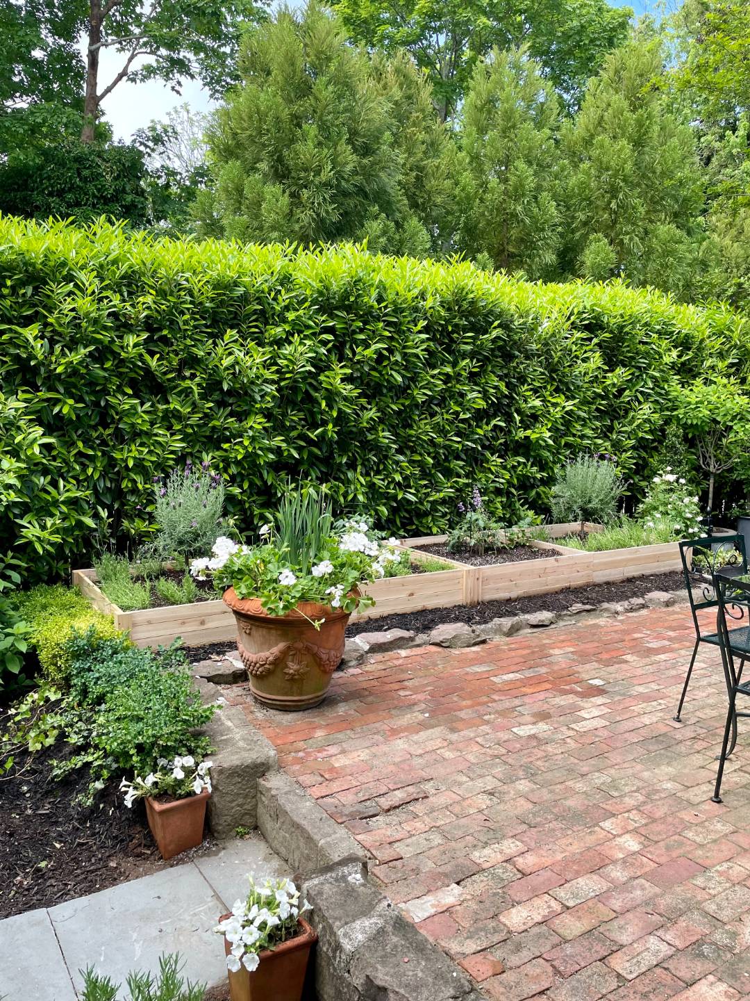 16 Jefferson Street Sag Harbor, NY 11963 - Photo 15 of 22 a view of a backyard with plants