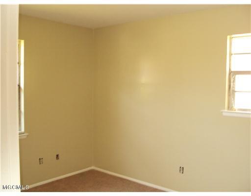 7604 Oakland Drive Biloxi, MS 39532 - Photo 6 of 7 7604 Oakland Dr.(6) Biloxi, MS