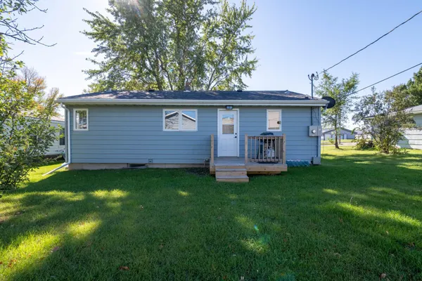 $219,000 | 1058 5th Street Southwest, Valley City, ND 58072