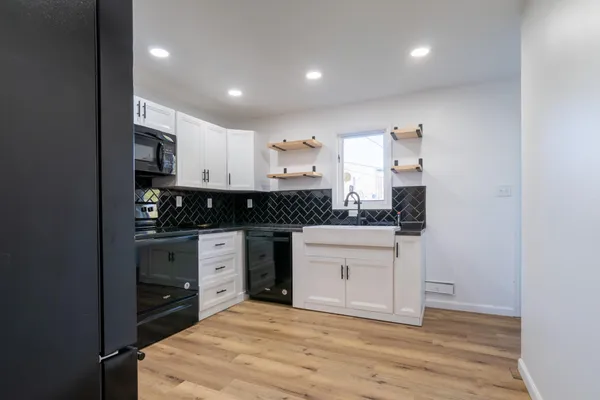$219,000 | 1058 5th Street Southwest, Valley City, ND 58072