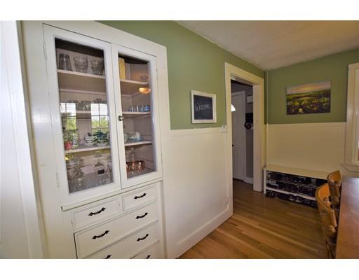 13 Poniken Road Worcester, MA 01606 - Photo 9 of 39 Gallery Image 9